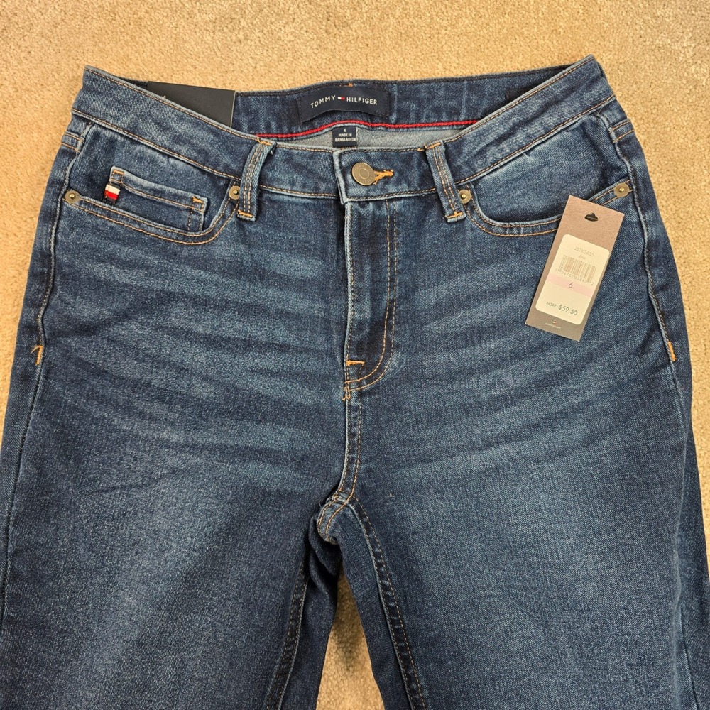Tommy Hilfiger Tribeca Bootcut Jeans Women‎ Size 6 Dark Wash Boot Cut Denim NWT